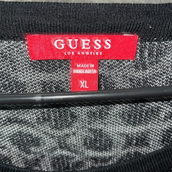 Woman GUESS Top - Picture 2 of 6